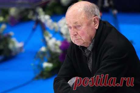 Тренер Коляды прокомментировал непопадание фигуриста на Олимпиаду в Пекине. Тренер по фигурному катанию Алексей Мишин прокомментировал непопадание фигуриста Михаила Коляды в состав мужской сборной России на Олимпийские игры в Пекине. Специалист заявил, что прерогатива и право объявления состава олимпийской сборной принадлежит Федерации фигурного катания и Олимпийскому комитету России.