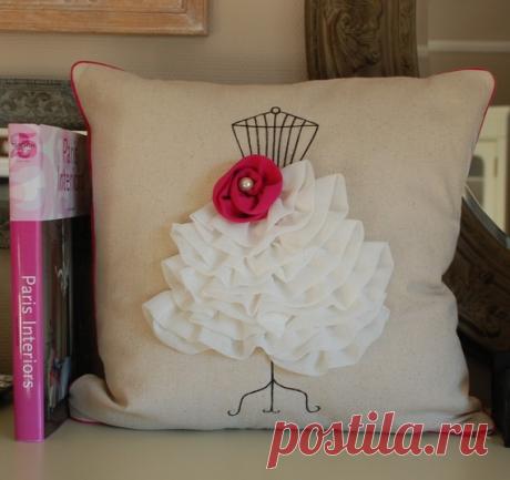 Подушки из мешковины. РОЗА ДЛЯ УКРАШЕНИЯ ПОДУШКИ. Мастер-класс