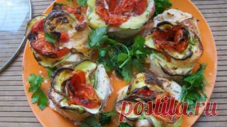 Куриные рулетики-розочки — вкусно, сытно и красиво!