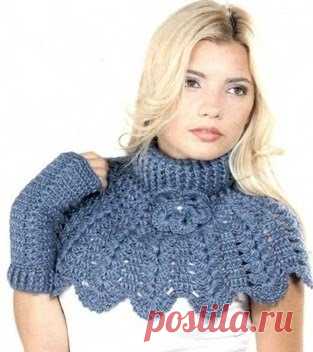 Стильные манишка и митенки 




