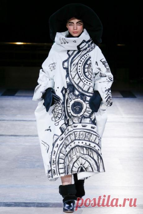 Yohji Yamamoto осень-зима 2014/2015 / Дизайнеры / ВТОРАЯ УЛИЦА