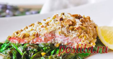 Лосось с фисташковой корочкой | СмачноЕм.ru