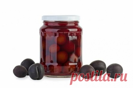 Слива в сиропе с косточками на зиму