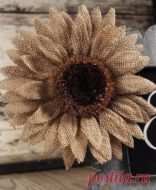Красота из мешковины.
