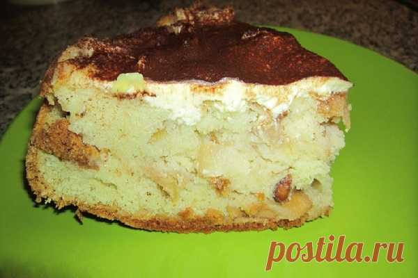 Шарлотка с корицей