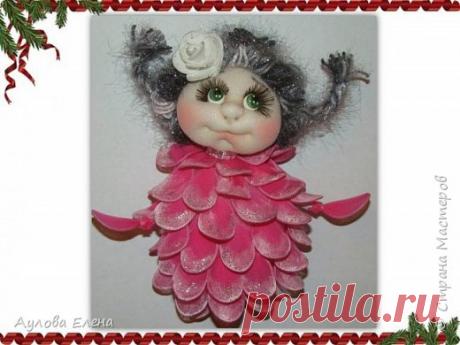 Шишкуся Новогодняя (магнит на холодильник) | Страна Мастеров