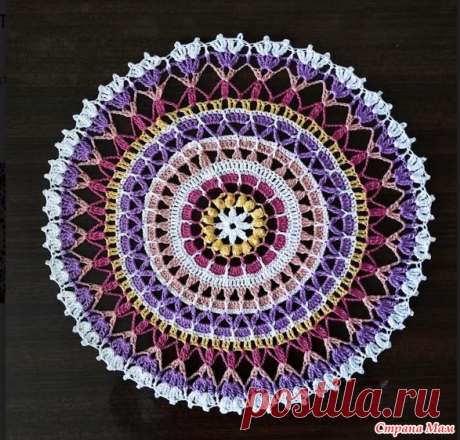 Небольшая круглая цветная салфетка крючком - Вязание - Страна Мам