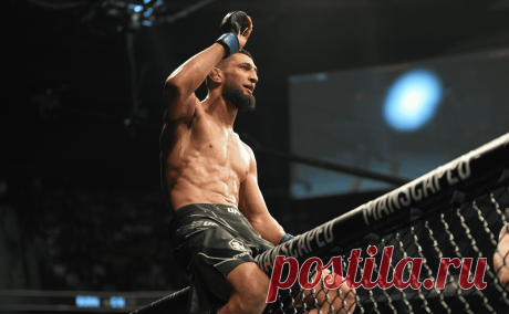 Чемпион UFC захотел поединок против лучшего чеченского бойца. Дрикус дю Плесси уверен, что его бой против Хамзата Чимаева захочет увидеть весь мир