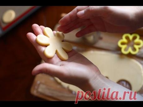 Видео-урок № 1: Как замешивать и раскатывать тесто