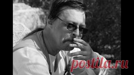 Посвящение Склярову А. Ю. Другое название песни "Ассоциативно-метафорическая " Песня посвящается человеку, изменившему мои взгляды на многие вещи. муз. и слова Бондаренко Сергей