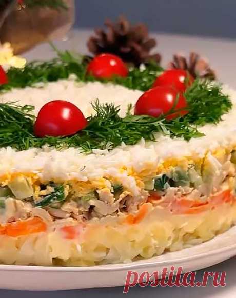 Готовим слоеный салат с курицей