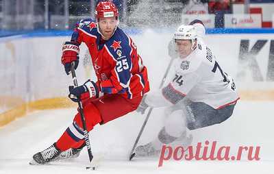 Возвращение домой и активность "Металлурга" под конец. В КХЛ закрылось трансферное окно. За столичный ЦСКА вновь выступают Никита Нестеров и Михаил Григоренко, петербургский СКА усилился Лео Комаровым