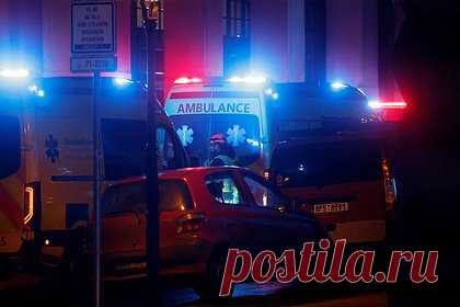 Число жертв стрельбы в университете Праги выросло. Число жертв при стрельбе в Карловом университете в центре Праги на данный момент превысило 15 человек. Глава полиции Чехии Мартин Вондрашек отметил, что в ходе трагедии минимум 24 человека были ранены. Также известно, что полиция объявила в розыск возможного сообщника стрелка 1999 года рождения.