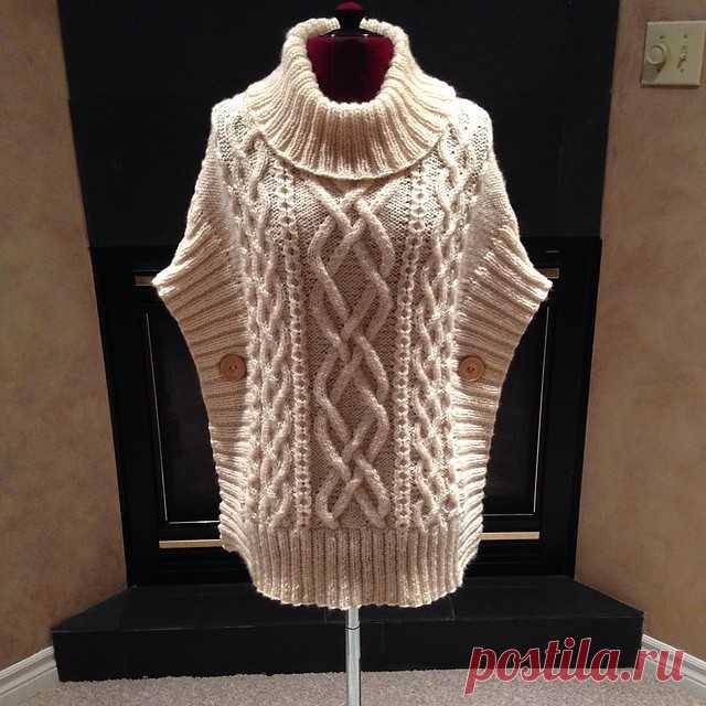ПОНЧО-БЕЗРУКАВКА (Вязание спицами) Вам потребуется: 500г пряжи Super Soft Lana Gatto кораллового цвета; Спицы №4,5 и 5; Вспомогательная спица №6; Игла для сшивания //pagead2.googlesyndication.com/pagead/js/adsbygoogle.js (adsbygoogl…