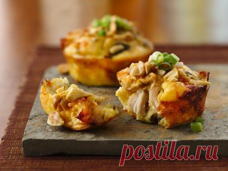 Чудные маффины с овощами и курицей.