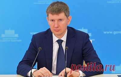Решетников оценил "новое равновесие" нацвалюты в 90-92 рубля за $1 к 2024 году. Глава Минэкономразвития отметил рост инвестиционной активности в первом полугодии