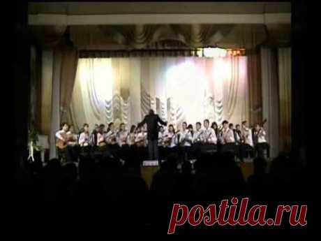 Владимир Сидоров. Русская сюита для оркестра народных инструментов в 4-х частях (opus 104, 2005 г.). Исполняет оркестр народных инструментов Магнитогорской государственной консерватории /рук. и дир. засл. арт РФ Сергей Брык/. 2006 г. 1. Подгорная 2. Ярмарка у цирка 3. В парке ветеранов 4. Уж ли пиво моё.