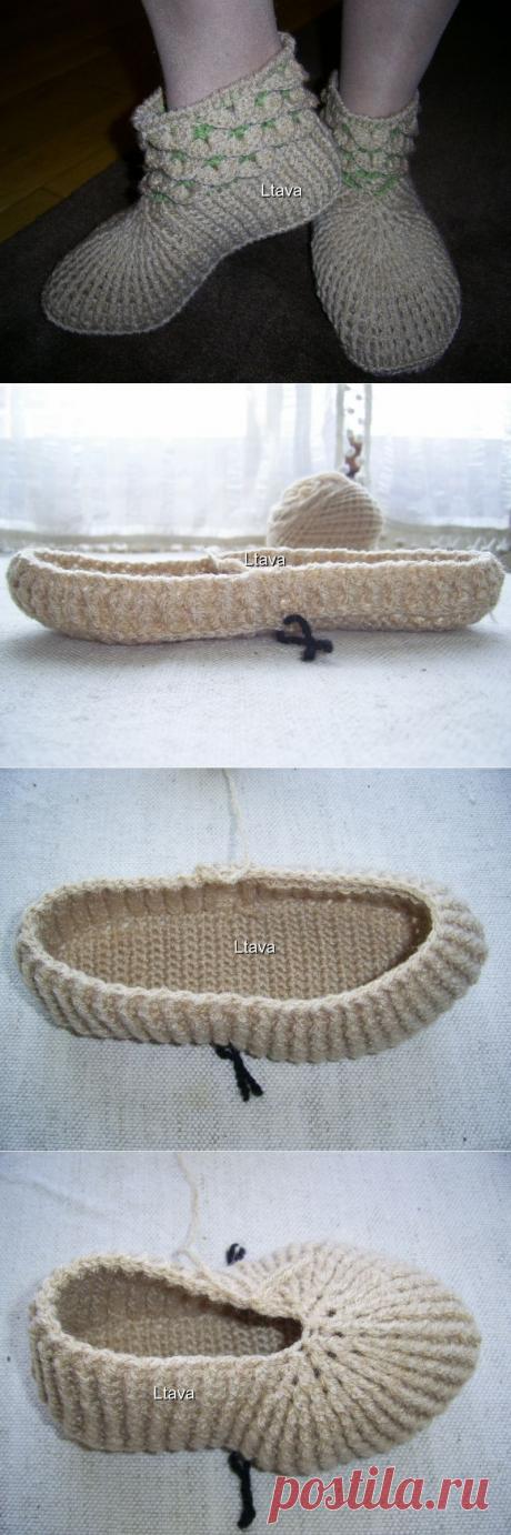 Боты &quot;Крокодильчики&quot; крючком с мастер классом.