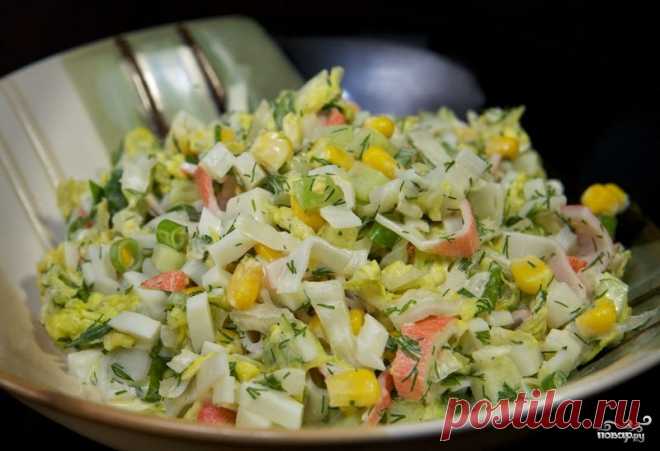 Крабовый салат с пекинской капустой - пошаговый рецепт с фото на Повар.ру