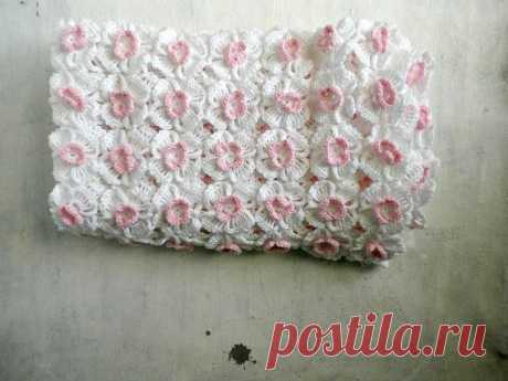 flowers nursery blanket in pink and white quality cotton от vumap