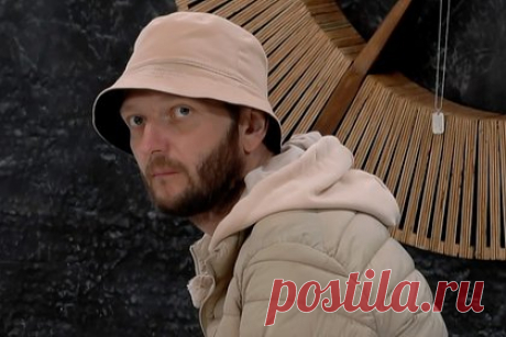 Участник популярного шоу на ТНТ рассказал о не вошедших в эфир эпизодах. Российский стендап-комик, участник популярного шоу на ТНТ «Новые звезды в Африке» Константин Маласаев раскрыл закулисье проекта. «Многое в эфир не входит: [участники &quot;Новых звезд в Африке&quot;] много смеялись, играли в кастрюльку и в крокодила. Это никогда не входит в эфир», — заявил он.