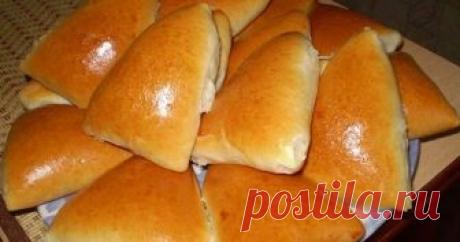 Нежнейшие пирожки без масла и яиц Ингредиенты: ● Майонез - 150 грамм; ● Соль - 1/2 ч.л; ● Сахар - 3 ч.л; ● Сухие дрожжи - 8 грамм (можно заменить на свежие 25 грамм...