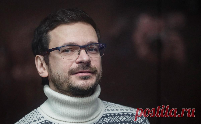 Мосгорсуд признал законным приговор Яшина к 8,5 годам тюрьмы. Мосгорсуд оставил апелляционные жалобы без удовлетворения. Мещанский суд ранее приговорил Илью Яшина, признанного иноагентом, к 8,5 годам лишения свободы за распространение фейков о ВС России