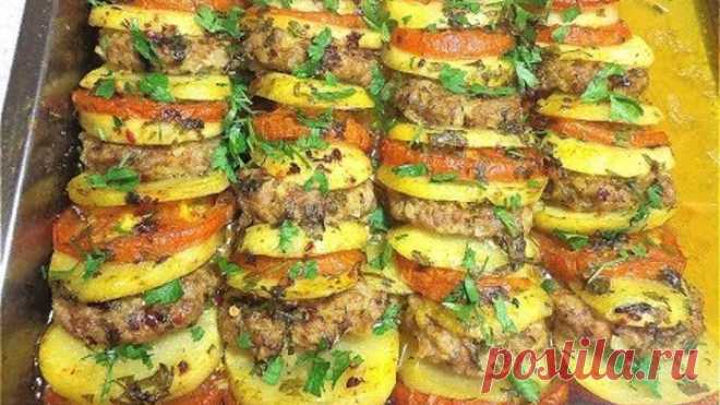 Быстрое, вкусное блюдо из картофеля и фарша. Празднично и быстро!