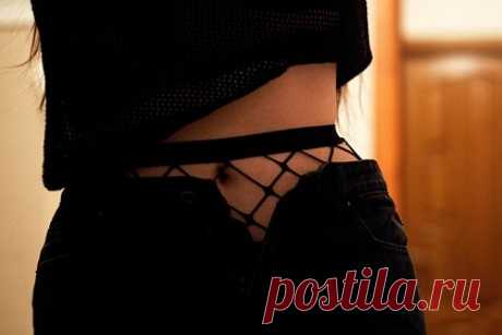 Врач рассказал о причинах повышенного метеоризма и способах его устранить. Повышенный метеоризм может появиться из-за привычки есть на ходу, неправильной диеты и заболеваний желудочно-кишечного тракта, считает врач-гастроэнтеролог Филип Мэйхед. Чтобы уменьшить метеоризм, он посоветовал тщательно пережевывать пищу и разнообразить диету овощами и ферментированными продуктами.