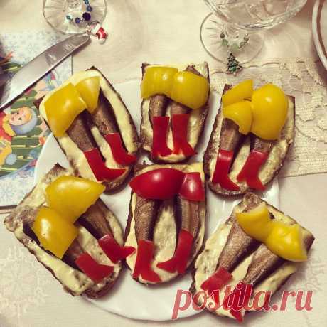 Закуска новогодняя «Ножки снегурочки - Простые рецепты Овкусе.ру
