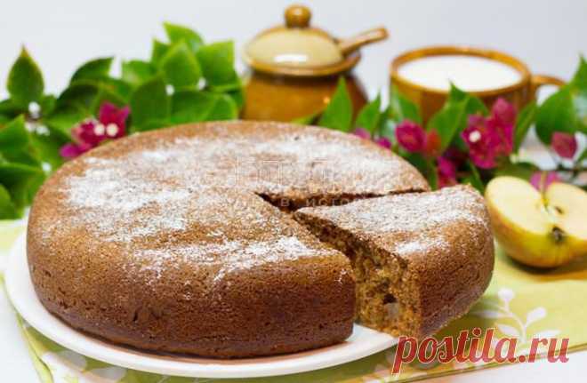 Медовый пирог с яблоками на кефире в мультиварке | Все Блюда