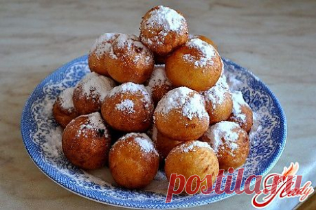 Творожные пончики – одни из самых популярных кондитерских изделий