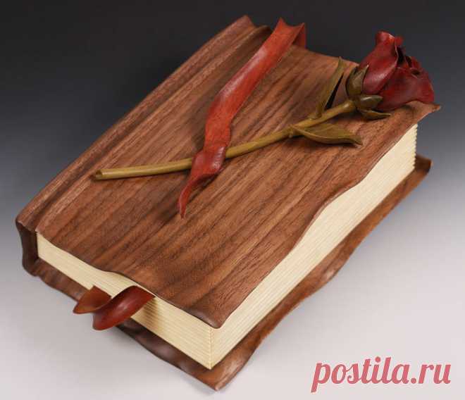 Удивительные произведения из дерева семейной пары Джорджа Уортингтона и Дениз Нильсен.