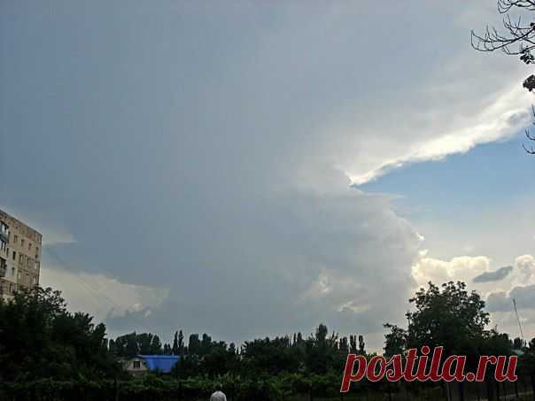 Мощная ячейка ( есть подозрение на LP )и крупный град в Одессе 15.06.2013 / Социальная погода