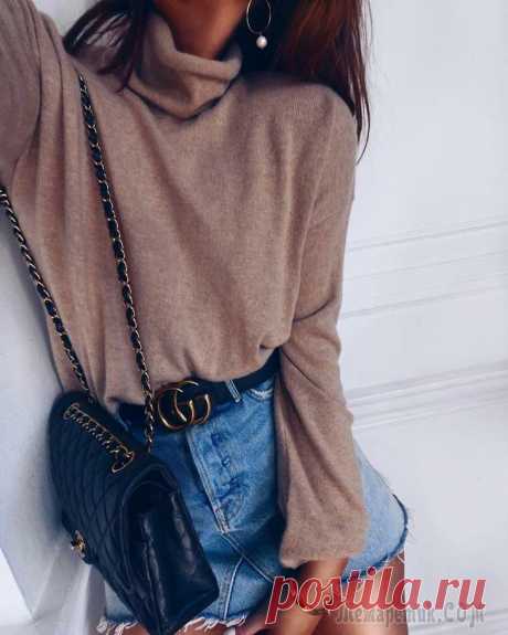 Как выглядеть дорого: цвет, который облагораживает и украшает Слышали что-то о цвете тауп? Если нет, то видели точно! Этот оттенок очень популярен в дизайне. Как не странно, но в переводе с латинского это слово обозначает вид крота, у которого шубка имеет серо-к...