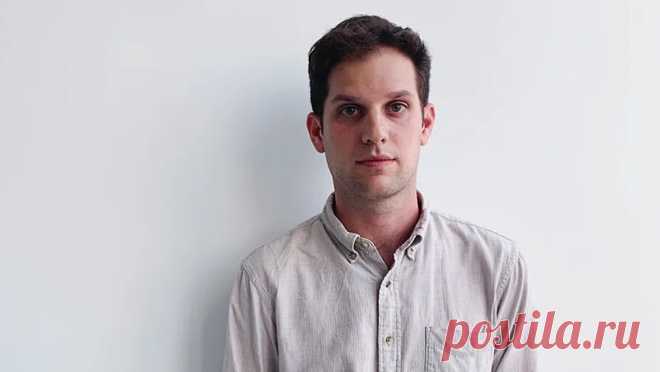 Мосгорсуд оставил в СИЗО обвиненного в шпионаже журналиста WSJ Гершковича. Московский городской суд оставил в СИЗО обвиняемого в шпионаже журналиста The Wall Street Journal (WSJ) Эвана Гершковича. Об этом сообщает Telegram-канал "Московские суды общей юрисдикции". Сообщается, что постановление ...