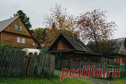 Юристы объяснили закон о запрете глухих заборов в России