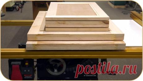 Панельно-рамные двери своими руками Здравствуйте, уважаемые читатели и самоделкины!Многие начинающие столяры с опаской подходят к изготовлению дверец для шкафов, поскольку это процесс, состоящий из нескольких этапов, требующий специальных инструментов и приспособлений, а также некоторого опыта. Однако это один из базовых столярных