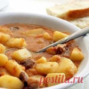 Картошечка, тушенная с мясом