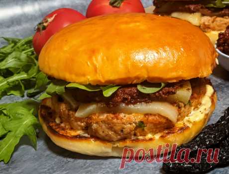 Бургер "Испанский" с мексиканской котлетой чоризо | Fast-food int. | Дзен