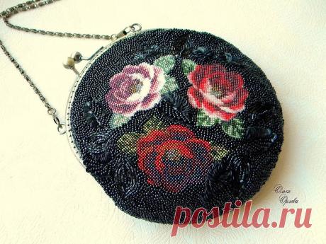 Три розы - вечерняя сумочка,розы,бисер,фермуар