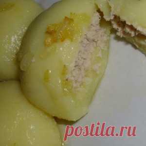 Картофельные галушки фаршированные вареным мясом