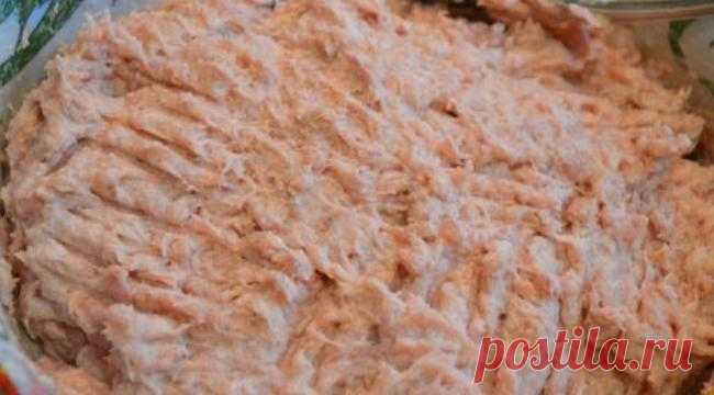Фарш с картофелем и сосисками