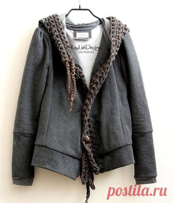 Комбинированное вязание и декор футболок / Худи, свитшоты и толстовки: идеи декора /