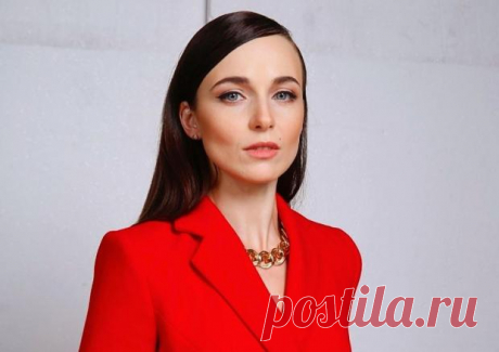 Свадебные фото Анны Снаткиной и Виктора Васильева: актриса поделилась милыми кадрами