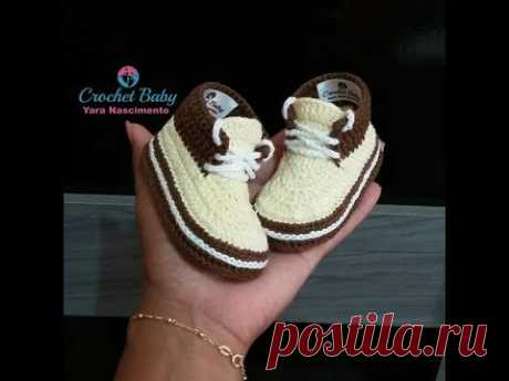 Tênis KAIO de crochê - Tamanho 09 cm - Crochet Baby Yara Nascimento