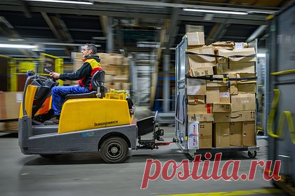 Почтовые службы Европы приостановили отправку посылок в США