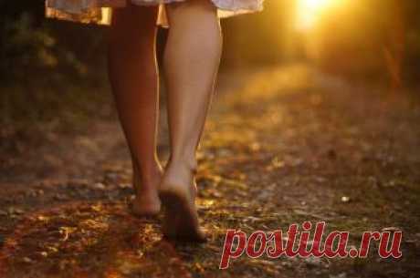 К вечеру ноги устают, наливаются свинцовой тяжестью, гудят… Я знаю решение! — Копилочка полезных советов