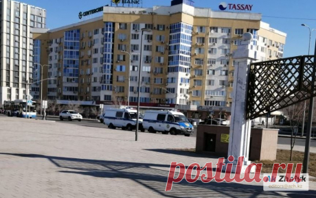 В Атырау задержали активистов на площади перед акиматом. «Армянские» водители тоже ушли — новости на сайте Ак Жайык