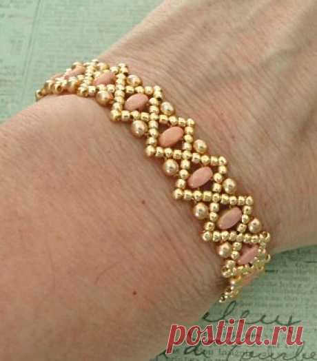 LIZ BAND 11/0 seed beads Toho "Galvanized Starlight" (557PF) 8/0 seed beads Toho "Galvanized Starlight" (557PF) Smooth SuperDuo beads...